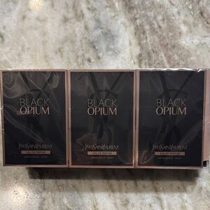 Yves Saint Laurent Black Opium sample pack of 12!!!!